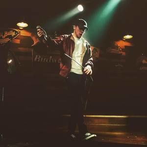 Meet your Posher, Damon